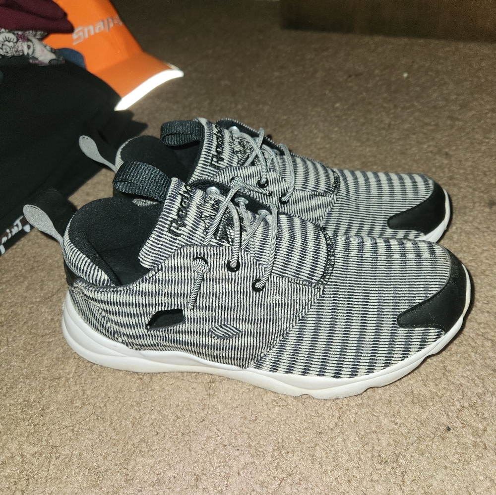 Reebok furylite